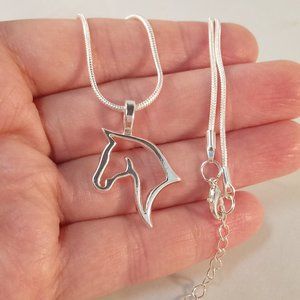 Silver Plated Horse Head Animal Pendant Necklace Party Gift
